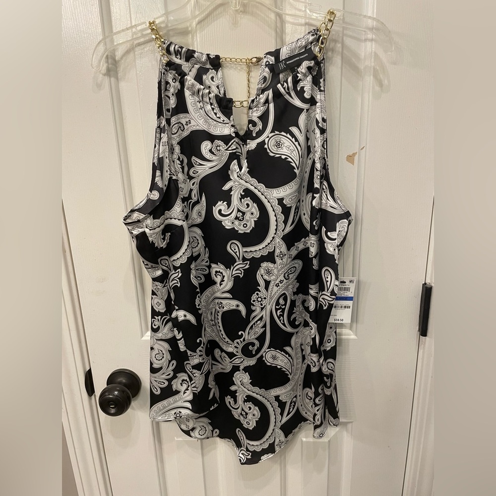 NWT XL INC International Concepts halter top with chain detail